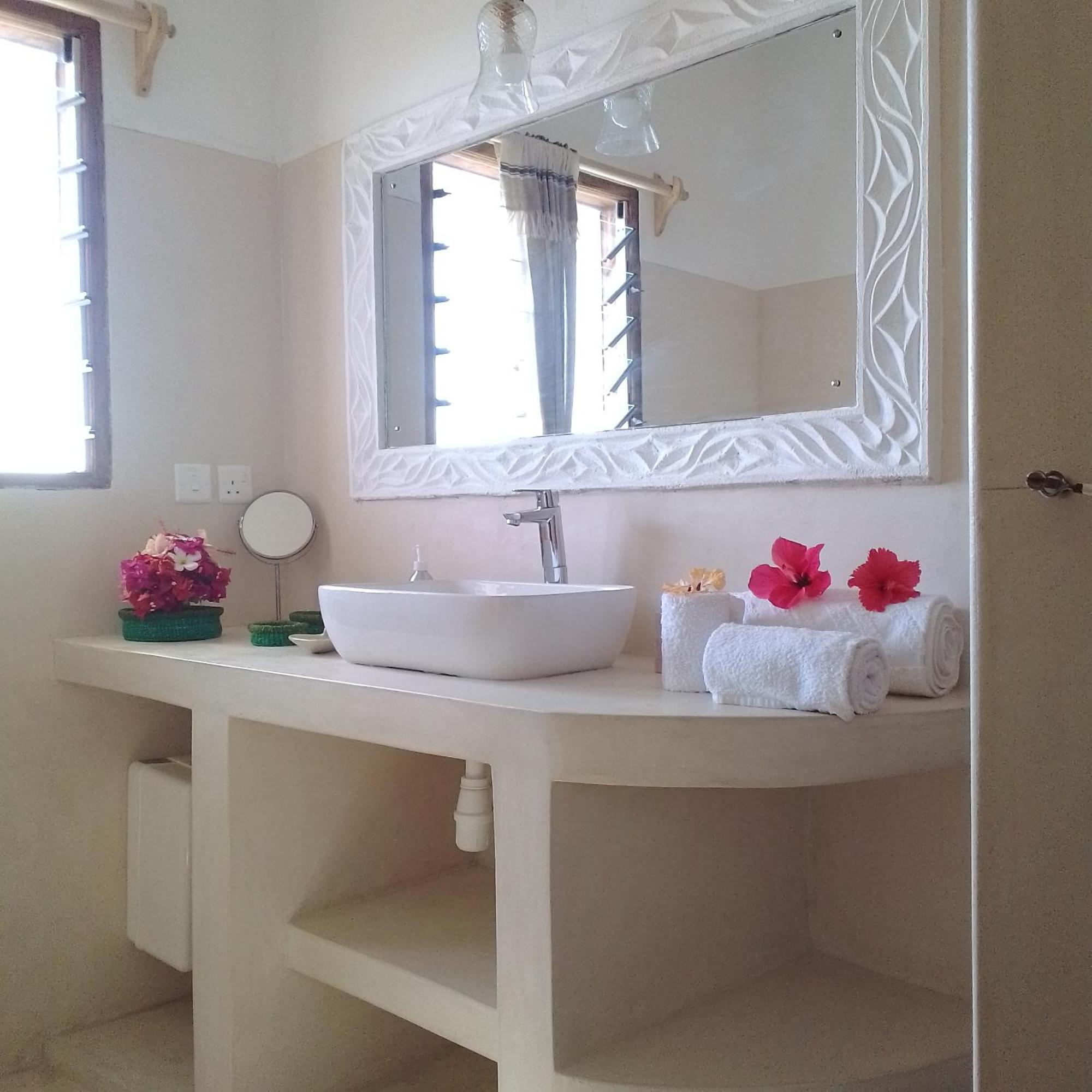와타무 Shira House B&B 외부 사진